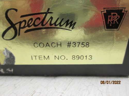 HO SCALE: BACHMANN : PENNSYLVANNIA COACHES - X3 - BOXED