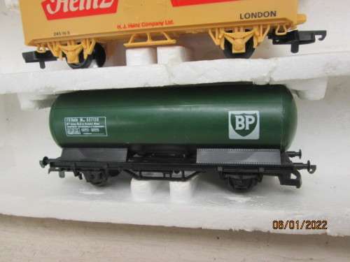 OO SCALE : LIMA : BR FREIGHT TRAIN SET - BOXED