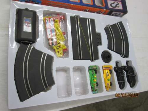 1:43 SCALE : POWER COURSE SET - BOXED