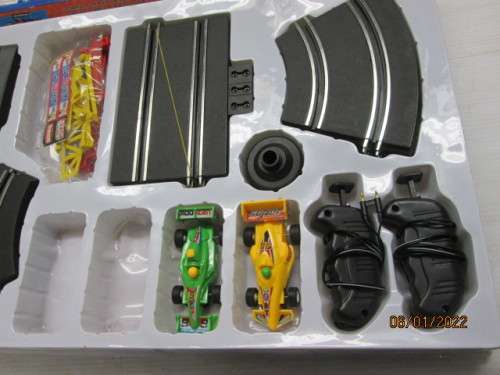 1:43 SCALE : POWER COURSE SET - BOXED