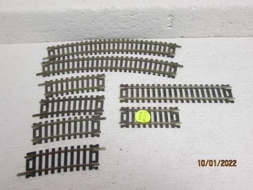 HO / OO SCALE : ATLAS : TRACK - X8 PIECES