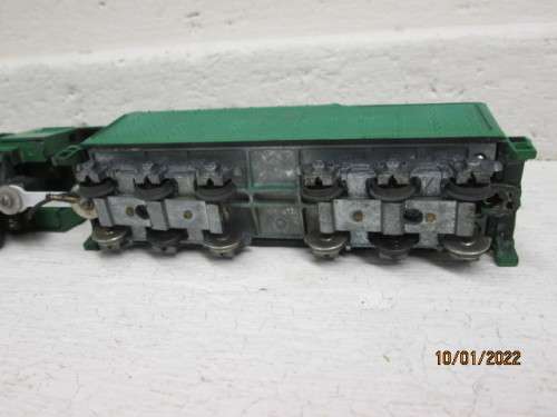 HO SCALE : MANTUA : 4-6-2 STEAM LOCOMOTIVE