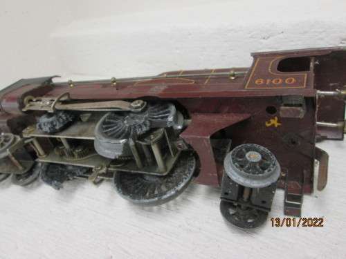 O SCALE : HORNBY : CLOCKWORK LOCOMOTIVE + X2 COACHES - ROYAL SCOTT SET