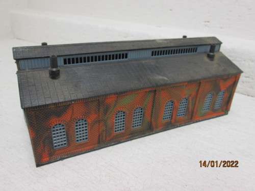 N SCALE : HELJAN : 2-BAY  ENGINE SHED