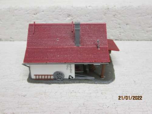 N SCALE : OLD TIMER SHED