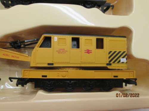 OO SCALE: HORNBY : BREAKDOWN CRANE PACK - BOXED