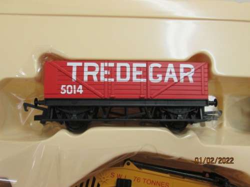 OO SCALE: HORNBY : BREAKDOWN CRANE PACK - BOXED