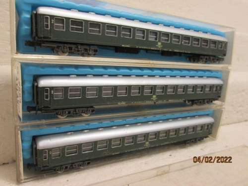 N SCALE : ATLAS : DB COACHES - X3 - BOXED
