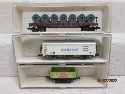 N SCALE : LIMA : VARIOUS GOOD TRUCKS - X3  - BOXED