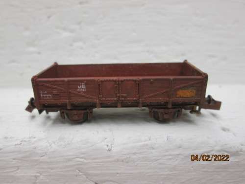 N SCALE : TRIX : X3 GOODS WAGONS - SAR - BOXED