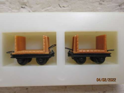 N SCALE : TRIX : X6 SMALL GOODS WAGONS - SAR - BOXED