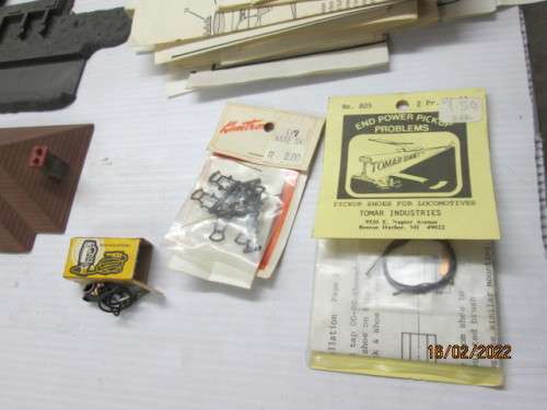 OO SCALE : BUILDING SCRAPYARD