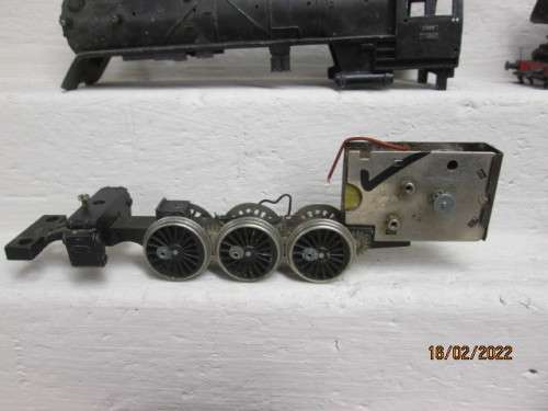 HO SCALE : FLEISCHMANN : STEAM LOCOMOTIVE SCRAPYARD