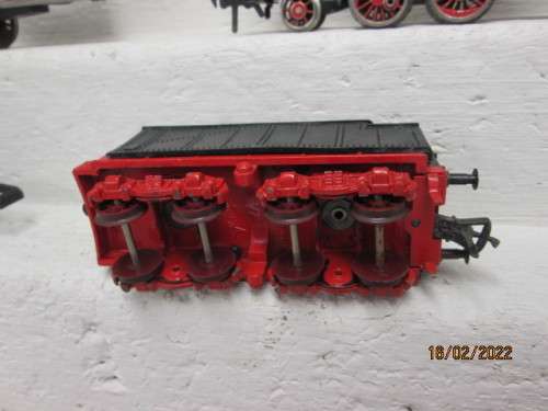 HO SCALE : FLEISCHMANN : STEAM LOCOMOTIVE SCRAPYARD