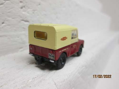 OO SCALE : OXFORD MODELS : SWB LANDROVER - BRITISH RAILWAYS