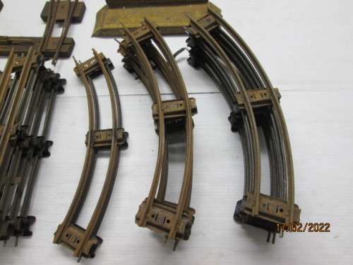 O SCALE : 2-RAIL HORNBY TRACK - 24 PIECES