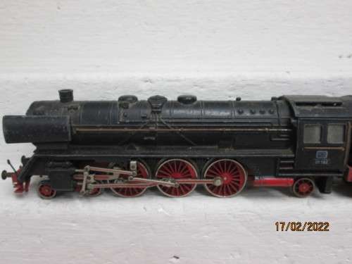 HO SCALE : FLEISCHMANN : 4-6-2 STEAM LOCOMOTIVE