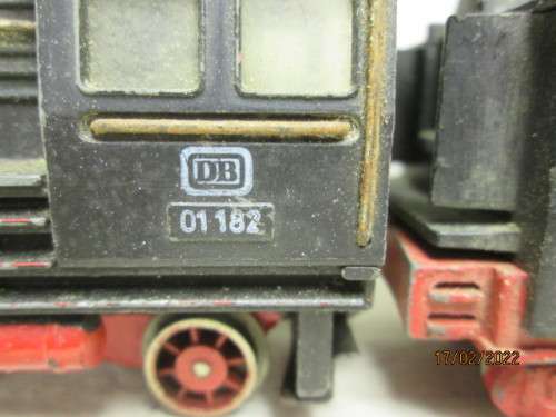 HO SCALE : FLEISCHMANN : 4-6-2 STEAM LOCOMOTIVE