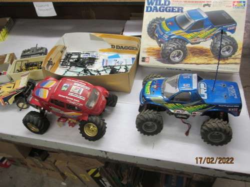 1:10 SCALE : TIMAYA : WILD DAGGER TRUCK + MONSTER BEETLE