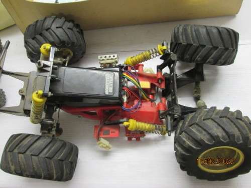 1:10 SCALE : TIMAYA : WILD DAGGER TRUCK + MONSTER BEETLE
