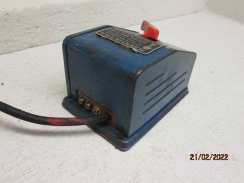 HO SCALE : MARKLIN TRANSFORMER NO.278A