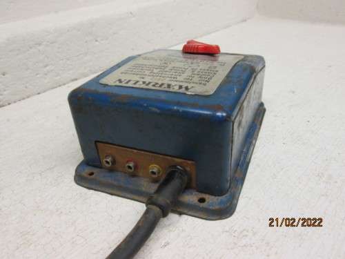 HO SCALE : MARKLIN TRANSFORMER NO.6413