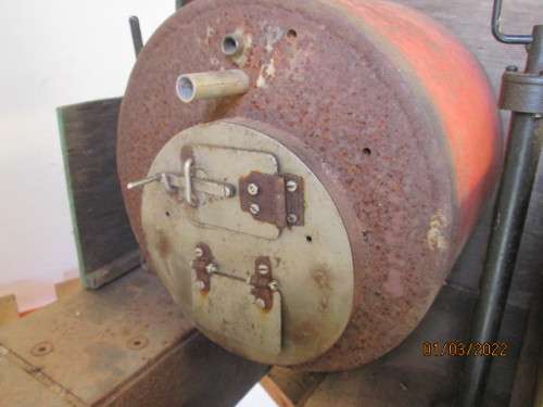 LARGE STEAM LOCOMOTIVE MODEL