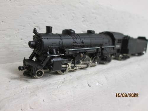N SCALE : 2-8-2 STEAM LOCOMOTIVE