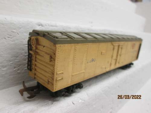 OO SCALE : TRIANG : REFRIDGERATION WAGON
