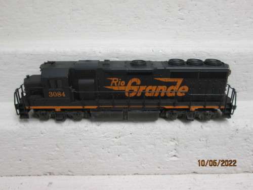 HO SCALE : ATLAS : GP40 RIO GRANDE DIESEL LOCOMOTIVE