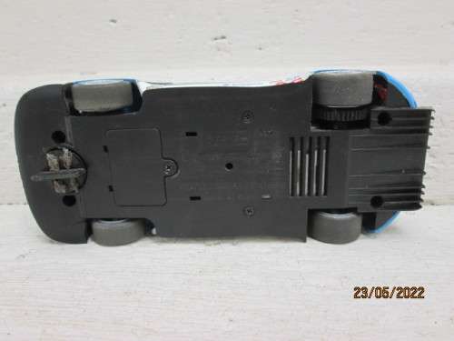 1:32 SCALE : HORNBY : ASTON MARTIN DBR9 SLOT CAR