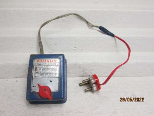 HO SCALE : MARKLIN : CONTOLLER / TRANSFORMER