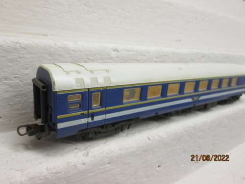 HO SCALE : LIMA SAR : BLUE TRAIN FIRST CLASS COACH