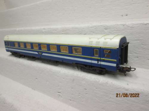 HO SCALE : LIMA SAR : BLUE TRAIN FIRST CLASS COACH