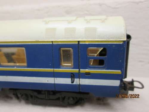 HO SCALE : LIMA SAR : BLUE TRAIN FIRST CLASS COACH