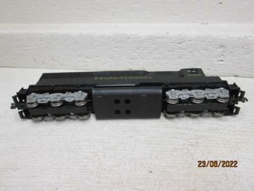 HO SCALE : ATHEARN : PENNSYLVANIA SD45 DIESEL LOCOMOTIVE