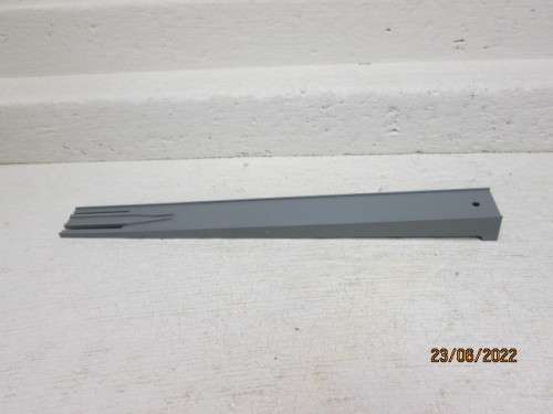 HO / OO SCALE :  TRIX : RAILER