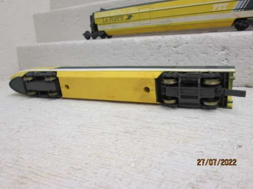 HO SCALE : LIMA : LA POSTE - SPEED TRAIN SET OF X6