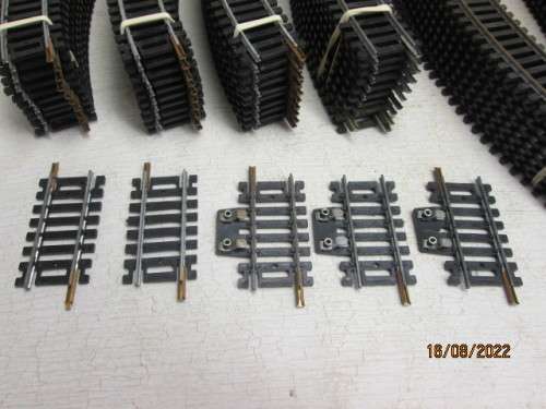HO / OO SCALE : LIMA : TRACK X79  PIECES
