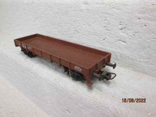 HO SCALE : LIMA : OPEN GOODS WAGON