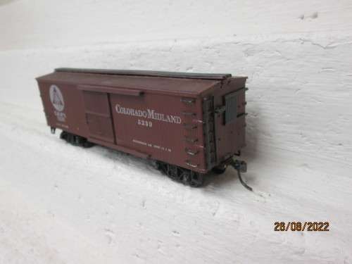 HO SCALE : ROUNDHOUSE : 36 FOOT COLORADO MIDLAND - OLD TIMER BOX CAR - BOXED