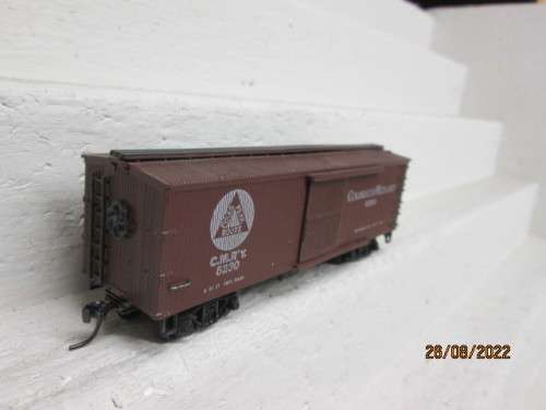 HO SCALE : ROUNDHOUSE : 36 FOOT COLORADO MIDLAND - OLD TIMER BOX CAR - BOXED