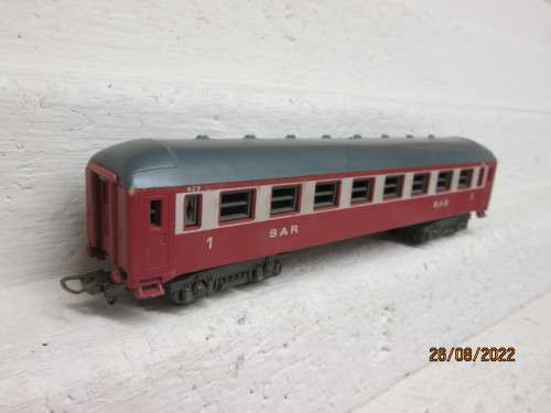HO SCALE : LIMA : SAR : FIRST CLASS ORANGE EXPRESS COACH