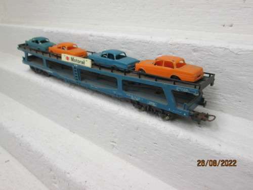 HO SCALE : LIMA : MOTORAIL : BLUE CAR CARRIER - WITH X4 MERCEDES CARS