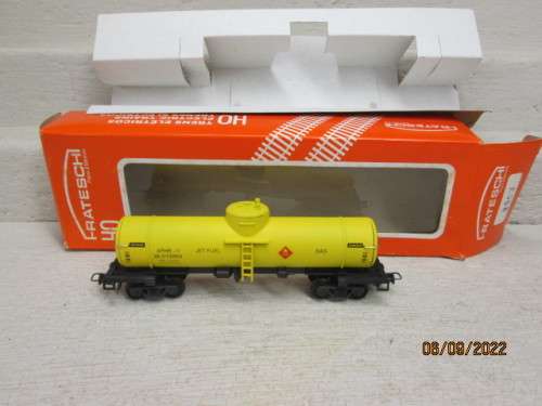 HO SCALE : FRATESCHI : SAR : YELLOW XPHR JET FUEL TANKER - BOXED