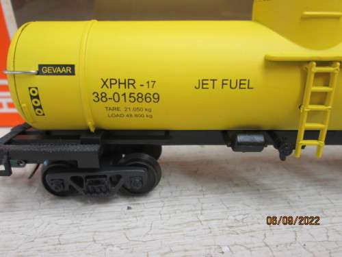 HO SCALE : FRATESCHI : SAR : YELLOW XPHR JET FUEL TANKER - BOXED