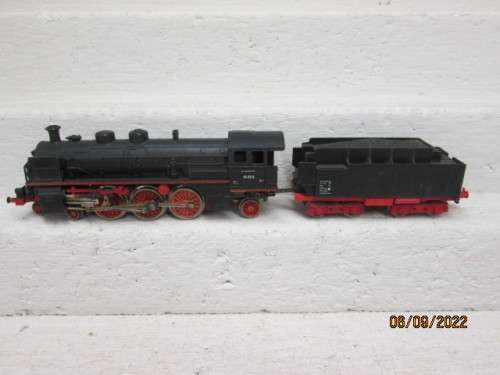 HO SCALE : LIMA : DB 4-6-2 STEAM LOCOMOTIVE