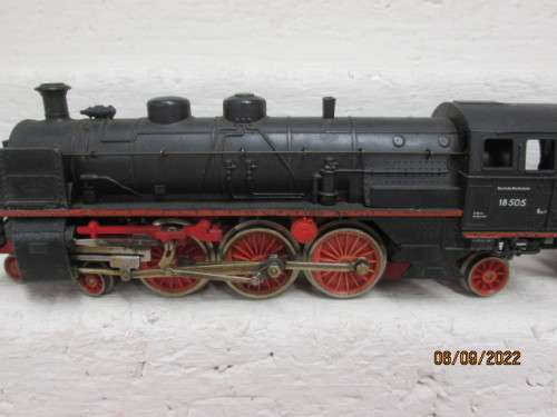 HO SCALE : LIMA : DB 4-6-2 STEAM LOCOMOTIVE