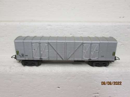 HO SCALE : LIMA : SAR : SILVER OZ BOX CAR