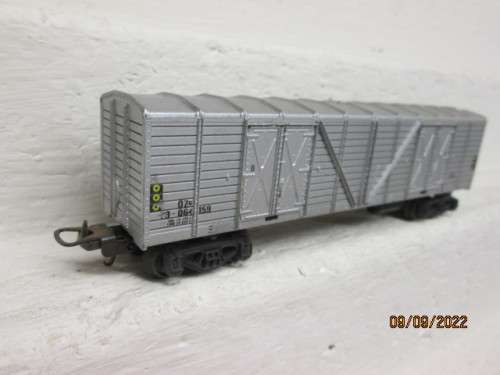 HO SCALE : LIMA : SAR : SILVER OZ BOX CAR